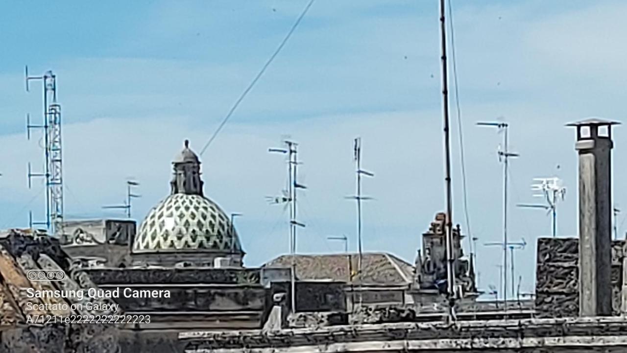 Dimora Charleston Parcheggio Privato In Loco Gratis Frühstückspension