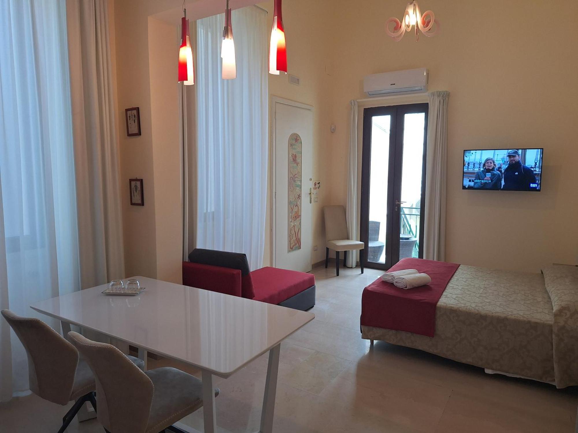 Frühstückspension Dimora Charleston Parcheggio Privato In Loco Gratis Lecce